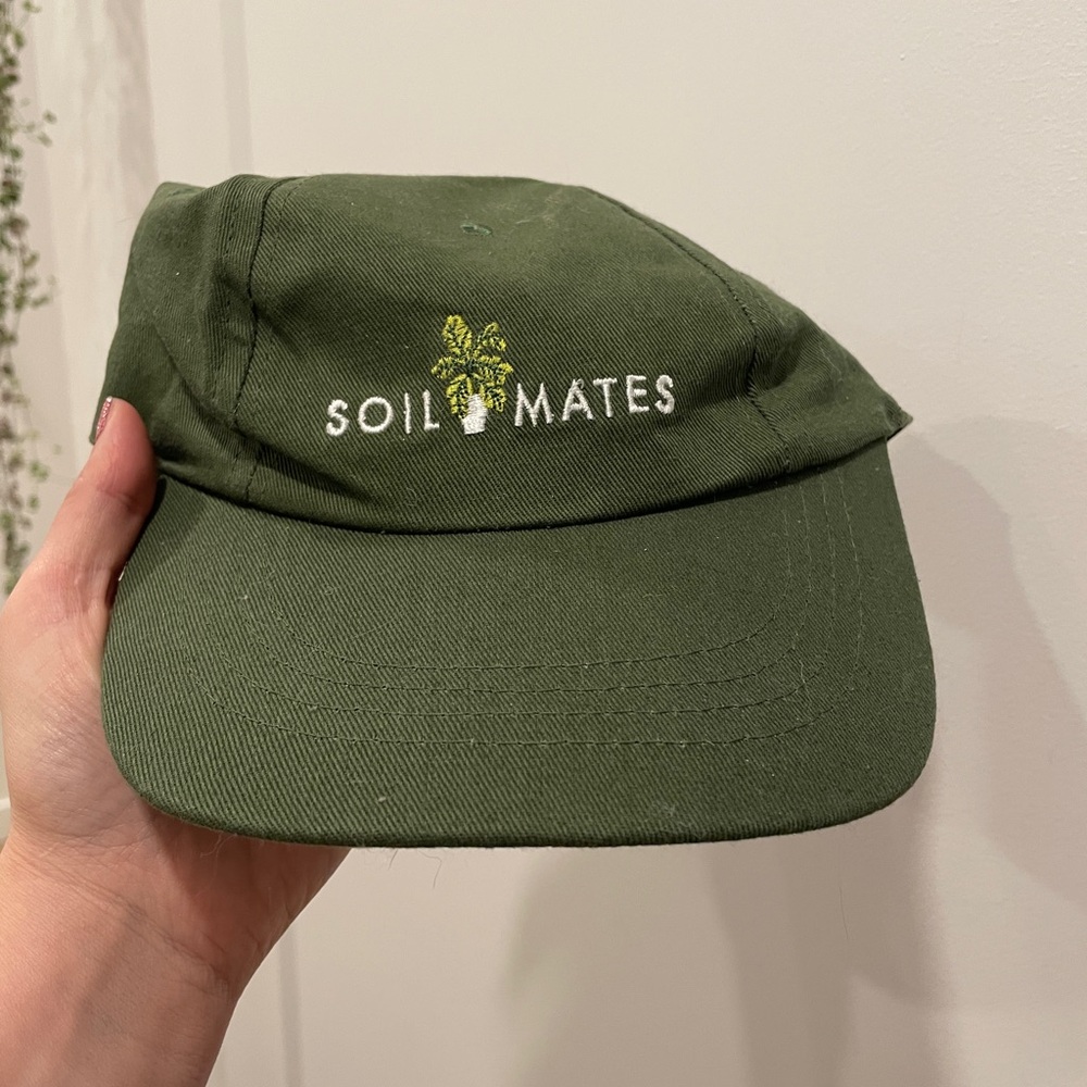 Soil Mates Green Cap